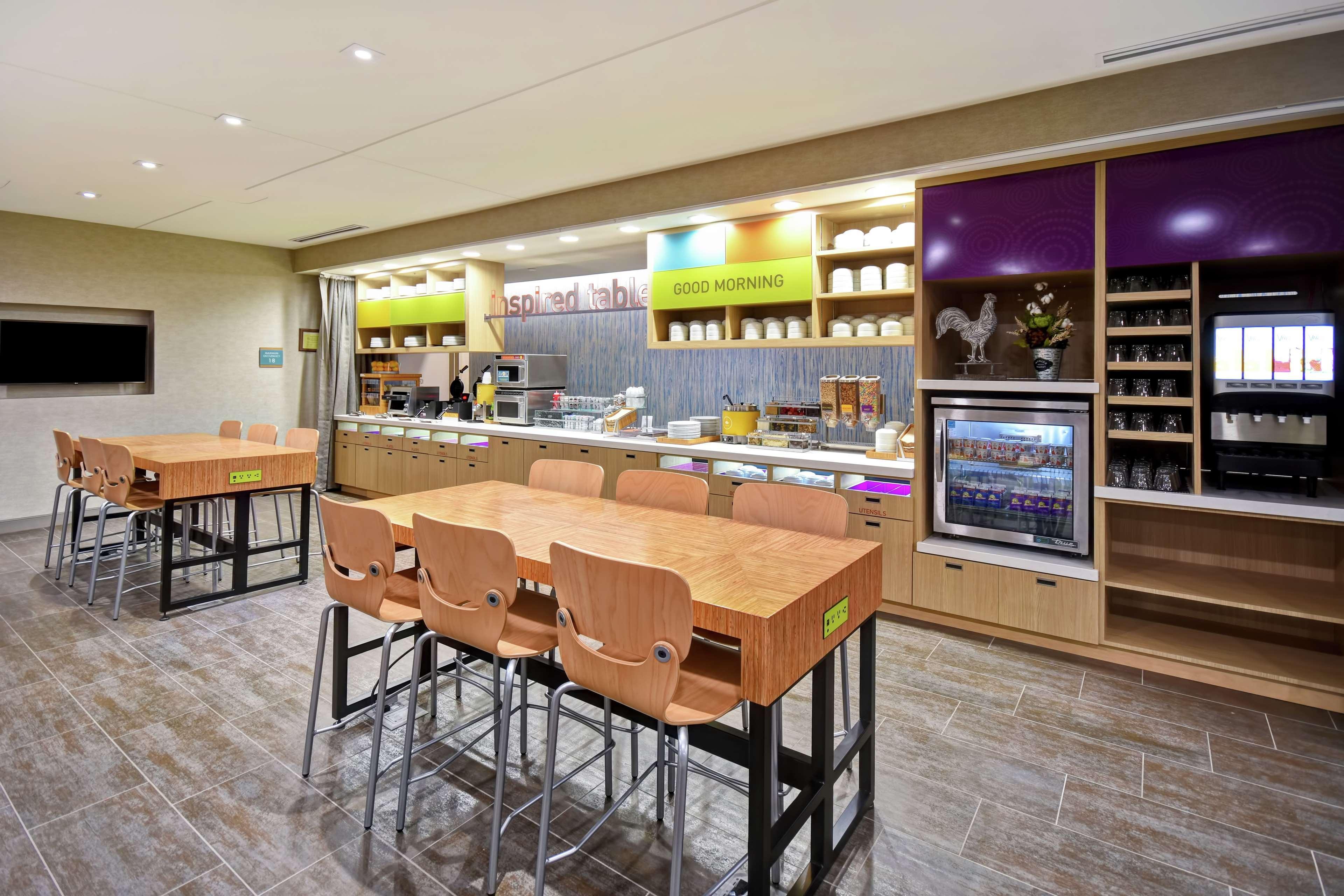 Home2 Suites By Hilton Frankfort Ngoại thất bức ảnh