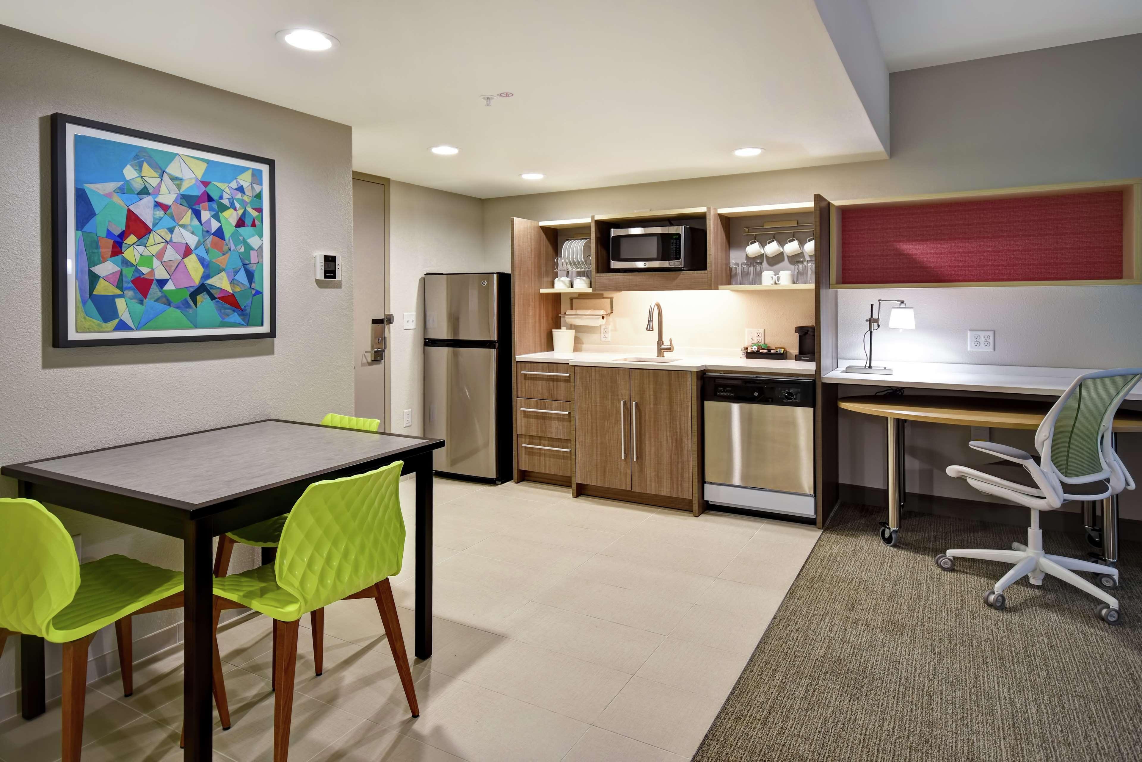 Home2 Suites By Hilton Frankfort Ngoại thất bức ảnh