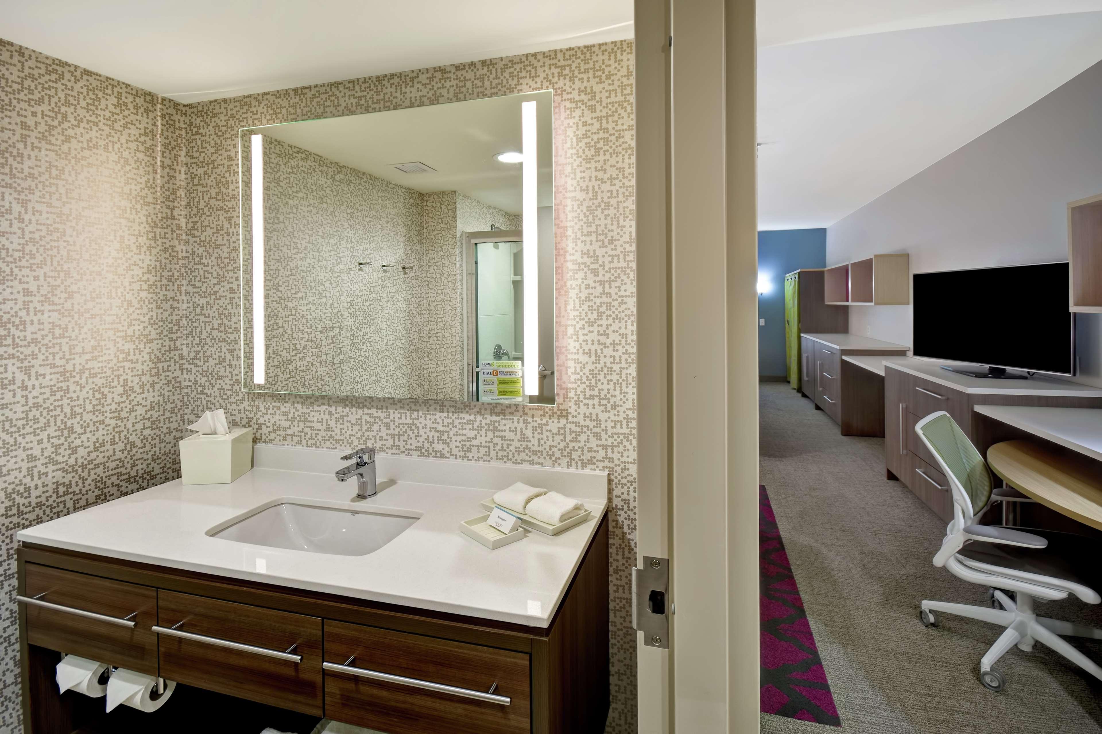 Home2 Suites By Hilton Frankfort Ngoại thất bức ảnh